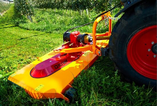 TRAKTORU APRĪKOJUMS ILMER